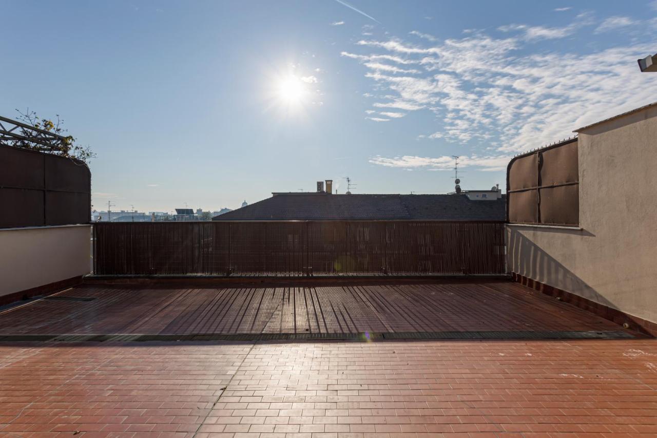 Amazing Terrace In Milan-Via Strambio Citta Studi Apartment Exterior photo